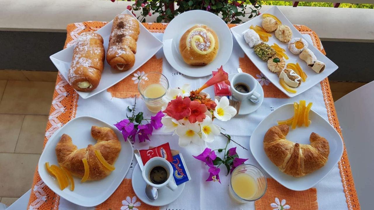 B&B Spiaggia Di Ponente Scicli Eksteriør billede