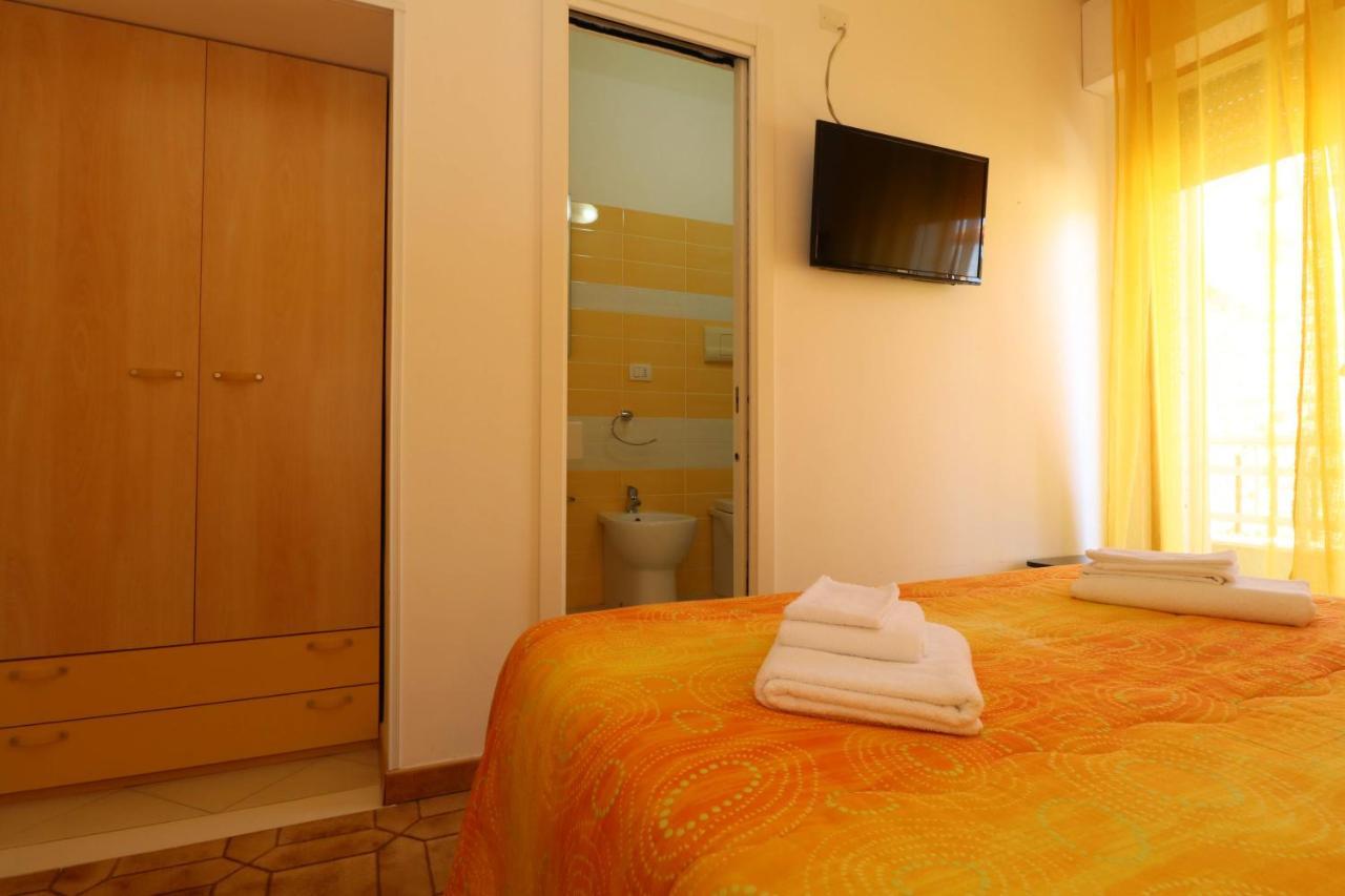 B&B Spiaggia Di Ponente Scicli Eksteriør billede